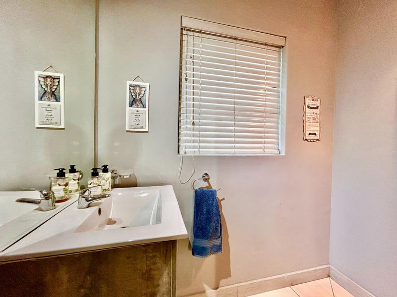 7 Bedroom Property for Sale in Melodie North West